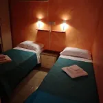 Zagara & Sale Daire Giardini Naxos