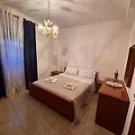 Zagara & Sale Daire Giardini Naxos